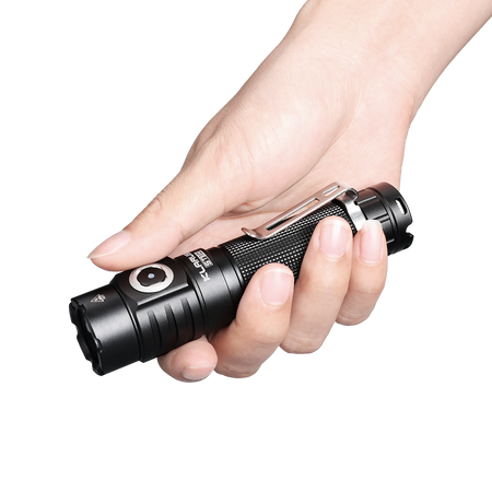 EP11 high quality EDC flashlight