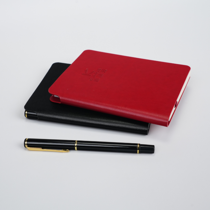 KLARUS Hardcover Notebook with Pen Set for Writing, Work or Travel